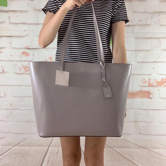 ❗️SALE❗️Kate Spade Janie Medium Tote - Picture 2 of 8